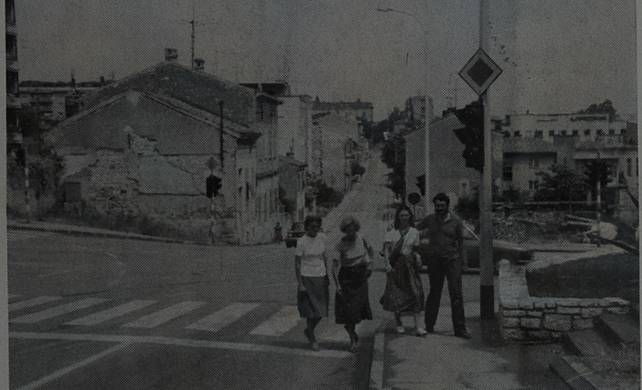 Estate a Pola
Ma guarda che mar -  Nives Saitti Cardone - foto